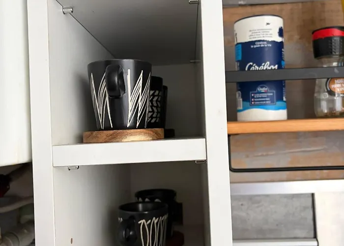 T2 En Duplex Μπορντό